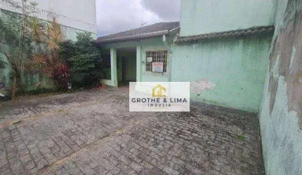 Oportunidade única. Casa no centro de Caraguatatuba
