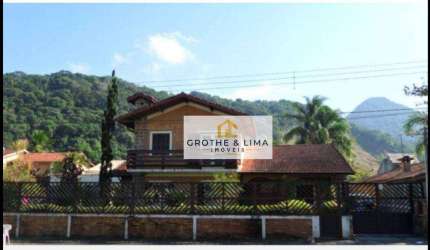 OPORTUNIDADE -LINDA CASA ASSOBRADADA FRENTE A PRAIA DA COCANHA - CARAGUATATUBA -SP