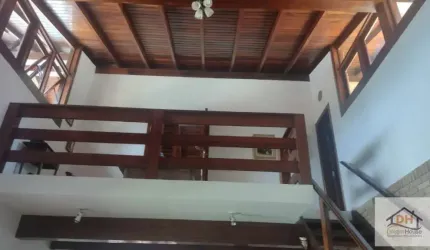 LINDA CASA  EM CONDOMÍNIO NO  HORTO
