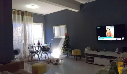 Ótima casa duplex -98m2 -toda em porcelanato -  1 vaga de garagem.