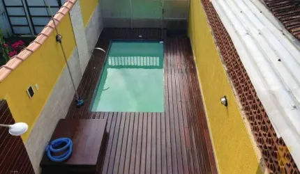 LINDA CASA 2 QUARTOS TERRAÇO PISCINA