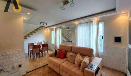 Casa com 4 dormitórios à venda, 211 m² por R$ 600.000,00 - Taquara - Rio de Janeiro/RJ