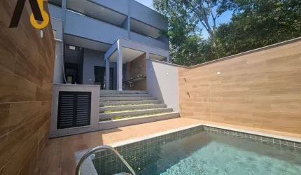Casa com 4 dormitórios à venda, 222 m² por R$ 1.320.000,00 - Freguesia de Jacarepaguá - Rio de Janeiro/RJ