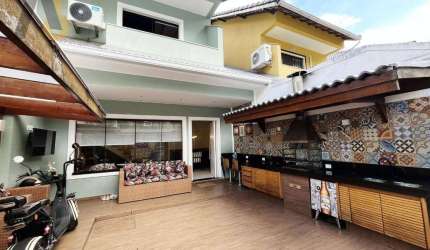 Casa com 3 dormitórios à venda, 114 m² por R$ 750.000,00 - Freguesia de Jacarepaguá - Rio de Janeiro/RJ