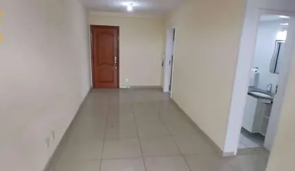 Apartamento com 3 dormitórios à venda, 68 m² por R$ 300.000,00 - Taquara - Rio de Janeiro/RJ