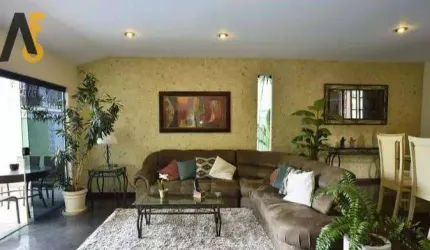 EXCELENTE CASA DUPLEX