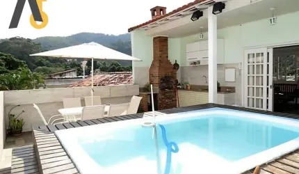 Casa com 3 dormitórios à venda, 167 m² por R$ 1.115.000 - Freguesia de Jacarepaguá - Rio de Janeiro/RJ