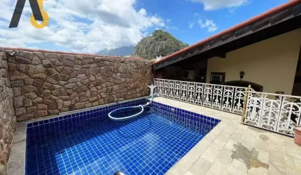 Casa com 3 dormitórios à venda, 216 m² por R$ 780.000,00 - Freguesia de Jacarepaguá - Rio de Janeiro/RJ