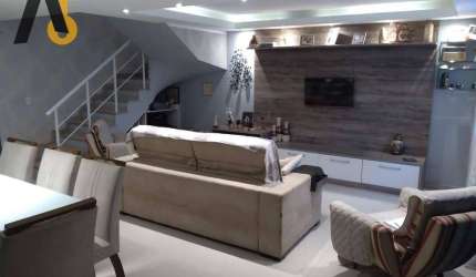 Linda Casa junto a Natureza