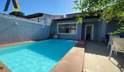 Casa com 4 dormitórios à venda, 235 m² por R$ 810.000,00 - Freguesia (Jacarepaguá) - Rio de Janeiro/RJ