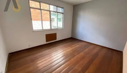 Excelente Casa em Condominio Fechado