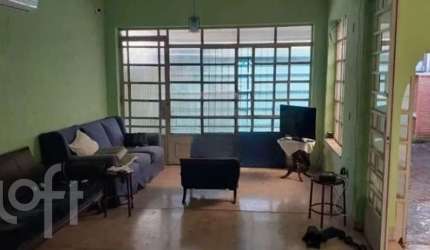 Casa com 3 quartos à venda na Rua Baturité, Liberdade, São Paulo por R$ 2.000.000