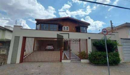 Sobrado para alugar em Jardim Chapadão de 369.00m² com 8 Quartos, 1 Suite e 4 Garagens