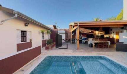 Casa para venda e aluguel em Jardim Paranapanema de 149.00m² com 3 Quartos, 1 Suite e 4 Garagens