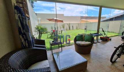 Sobrado à venda em Campinas, Parque Jambeiro, com 3 quartos, com 130 m²