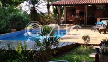 Chácara à venda em Americana, Balneário Riviera, com 3 quartos, com 1040 m²