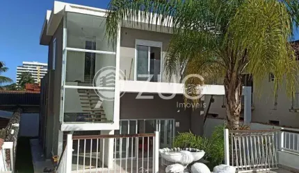 Sobrado à venda em Bertioga, Indaiá, com 4 suítes, com 250 m²