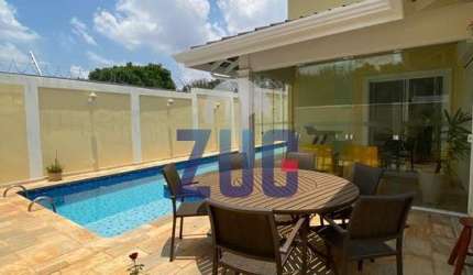 Sobrado à venda em Campinas, Parque Taquaral, com 4 suítes, com 256.75 m², Parque da Lagoa