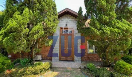 Sobrado à venda em Vinhedo, Caixa D´Água, com 8 quartos, com 1100 m², Condominio Vale da Santa Fé