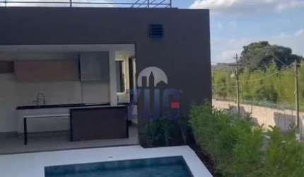 Casa à venda em Valinhos, Chácaras Silvania, com 3 suítes, com 310 m², Condomínio Tabapuã