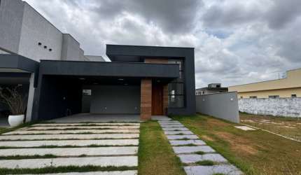Casa para Venda em Camaçari, Cascalheiras, 3 dormitórios, 3 suítes, 4 banheiros, 3 vagas