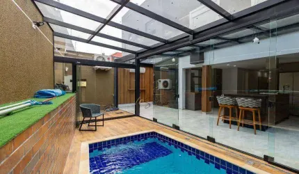 Sobrado com 4 dormitórios à venda, 153 m² por R$ 990.000 - Rua Cecília Mikosz, 99 Taboão / Tanguá - Curitiba/PR