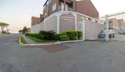 Sobrado com 3 dormitórios para alugar, 74 m² por R$ 2.880/mês -  Rua Júlio Zandona, 1016 Alto Boqueirão - Curitiba/PR