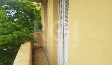 Apartamento 3 Dormitório(s) Bairro Azenha
