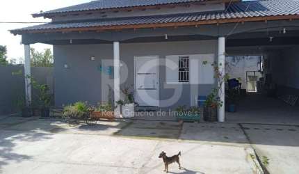 Casa 3 Dormitório(s) Bairro Maria Regina
