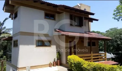 Casa 4 Dormitório(s) Bairro Taruma