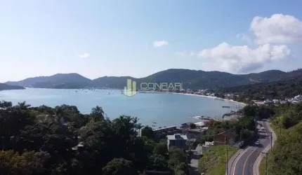 Apartamento com varanda gourmet