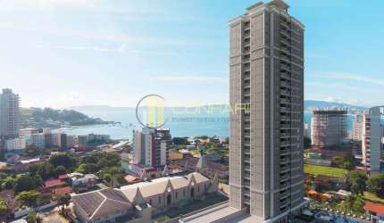 APARTAMENTO NO CANTO DA PRAIA