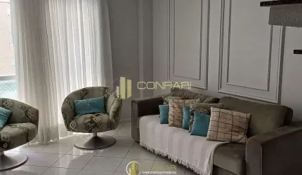 Duplex mobiliado na Meia praia