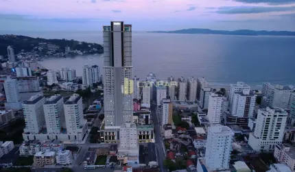 4 Suítes e 3 Vagas no Centro!
