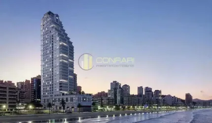 Exclusividade e Sofisticação em um Apartamento Frente Mar
