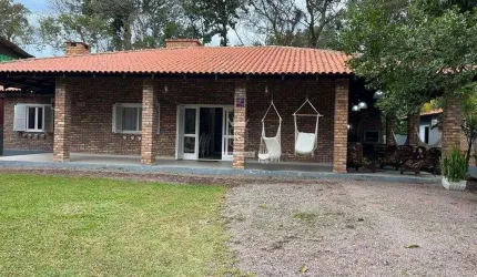 Casa com 4 quartos de Temporada