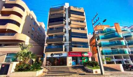 Apartamento com sacada e linda vista para o mar de Bombinhas