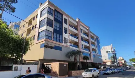 Cobertura com 3 quartos de Temporada