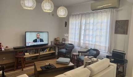 CASA MOBILIADA COM 3 DORMITÓRIOS NA PRAIA DE BOMBAS