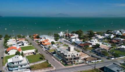 EMPREENDIMENTO EM PRÉ-LANÇAMENTO COM 1 E 2 SUÍTES NA PRAIA DE ZIMBROS