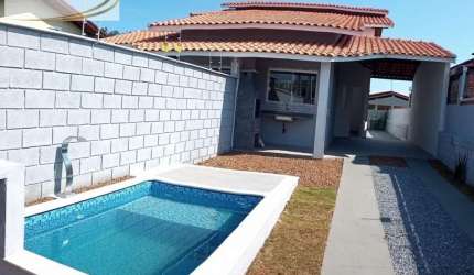 SOBRADO COM PISCINA E CHURRASQUEIRA PARA VENDA EM ITANHAÉM!!