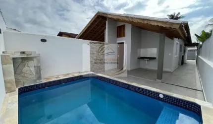CASA NOVA LADO PRAIA COM PISCINA E CHURRASQUEIRA PARA VENDA EM ITANHAÉM!