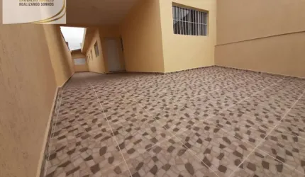 SUPER OPORTUNIDADE!! CASA EM MONGAGUÁ 50MTS DA PRAIA PARA VENDA!!