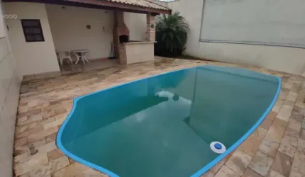 SUPER OPORTUNIDADE!!! LINDA CASA ISOLADA COM PISCINA 300MTS DA PRAIA PARA VENDA EM ITANHAÉM!!