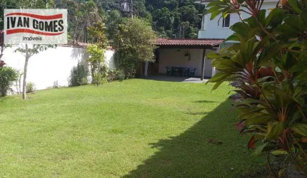 Casa com 6 dormitórios à venda, 240 m² por R$ 1.300.000,00 - Guaiuba - Guarujá/SP