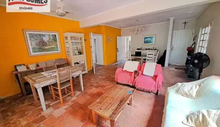 Sobrado com 3 dormitórios à venda, 251 m² por R$ 900.000,00 - Guaiuba - Guarujá/SP