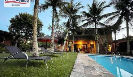 Sobrado com 5 dormitórios à venda, 420 m² por R$ 1.800.000,00 - Jardim Guaiuba - Guarujá/SP