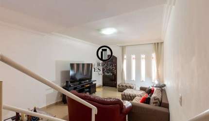 Casa em Condomínio para Venda - 180m², 3 dormitórios, sendo 3 suites, 2 vagas - Vila Gumercindo