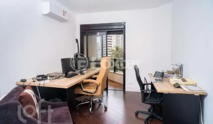 Apartamento com 4 quartos à venda na Rua Araguari, 679, Vila Uberabinha, São Paulo, 220 m2 por R$ 3.180.000