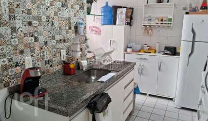 Apartamento com 2 quartos à venda na Rua Carlos Magalhães, 100, Parque Reboucas, São Paulo, 60 m2 por R$ 270.000
